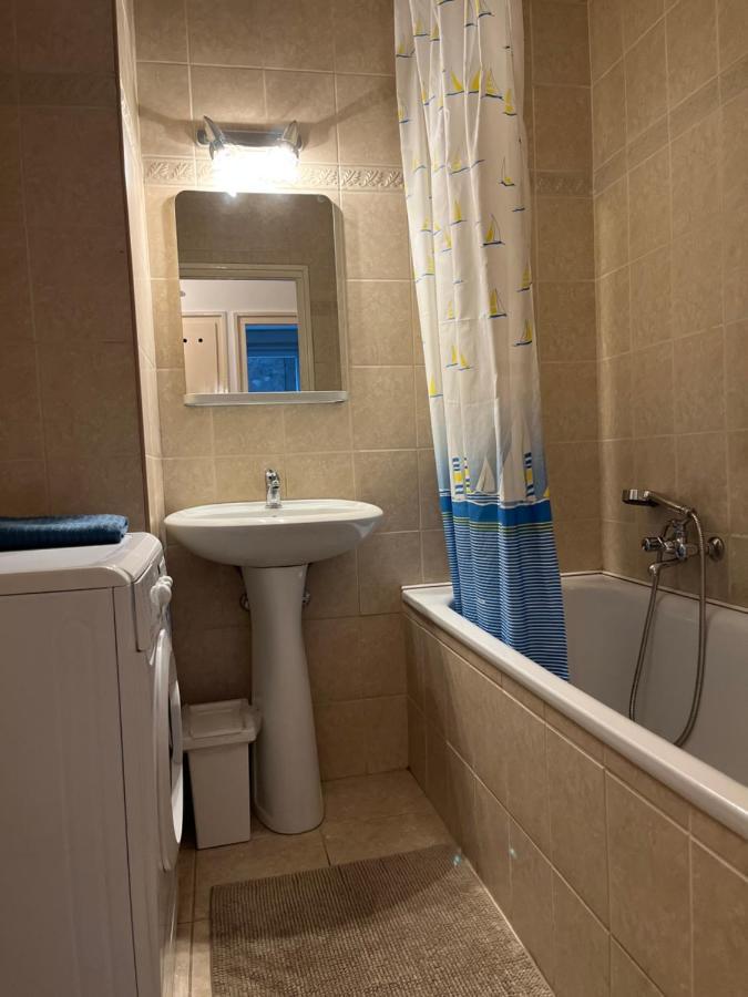 Bauhaus Flat In Amazing Location Apartment บูดาเปสต์ ภายนอก รูปภาพ